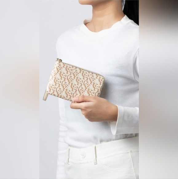 Coach Wristlet Monogram Print Cream Beige NEW NWOT